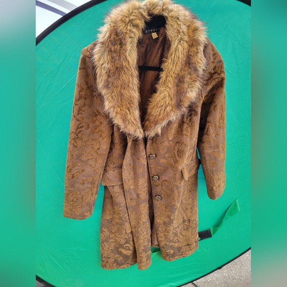 Giacca Large Brown Pattern Jacket with Removable Fur - Picture 2 of 5